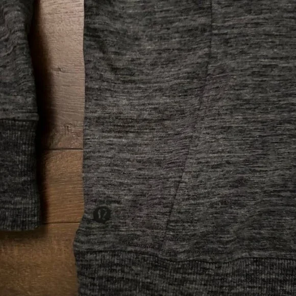Lululemon Scuba Pullover Heathered Core Dark Grey - Picture 8 of 8